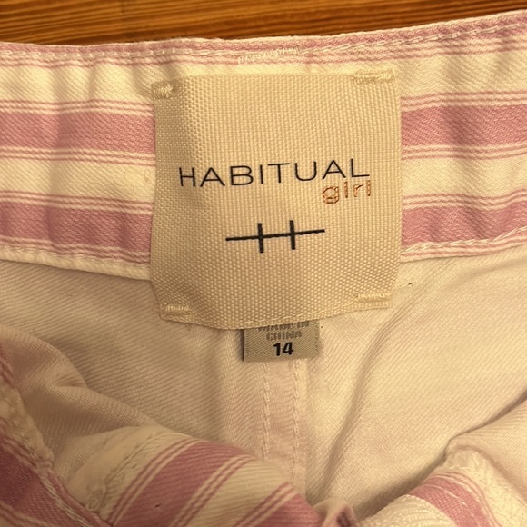 Habitual girl shorts - Picture 2 of 2